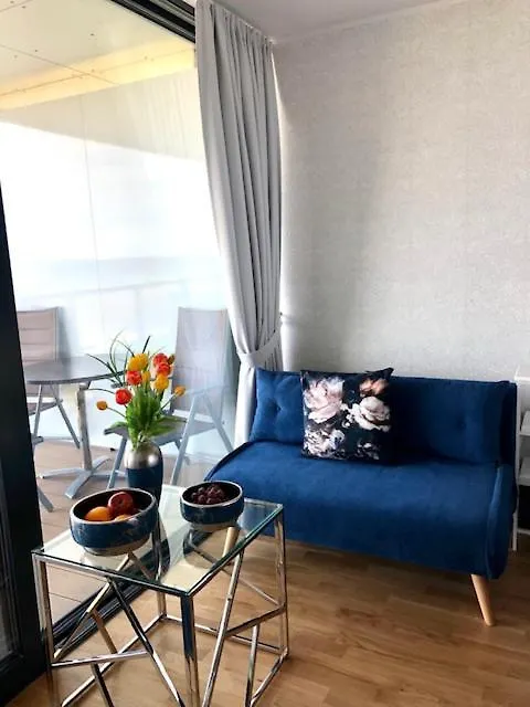 Seaside - Apartamenty Komfort, Widok Na Morze, Parking 코워브제크 0*,