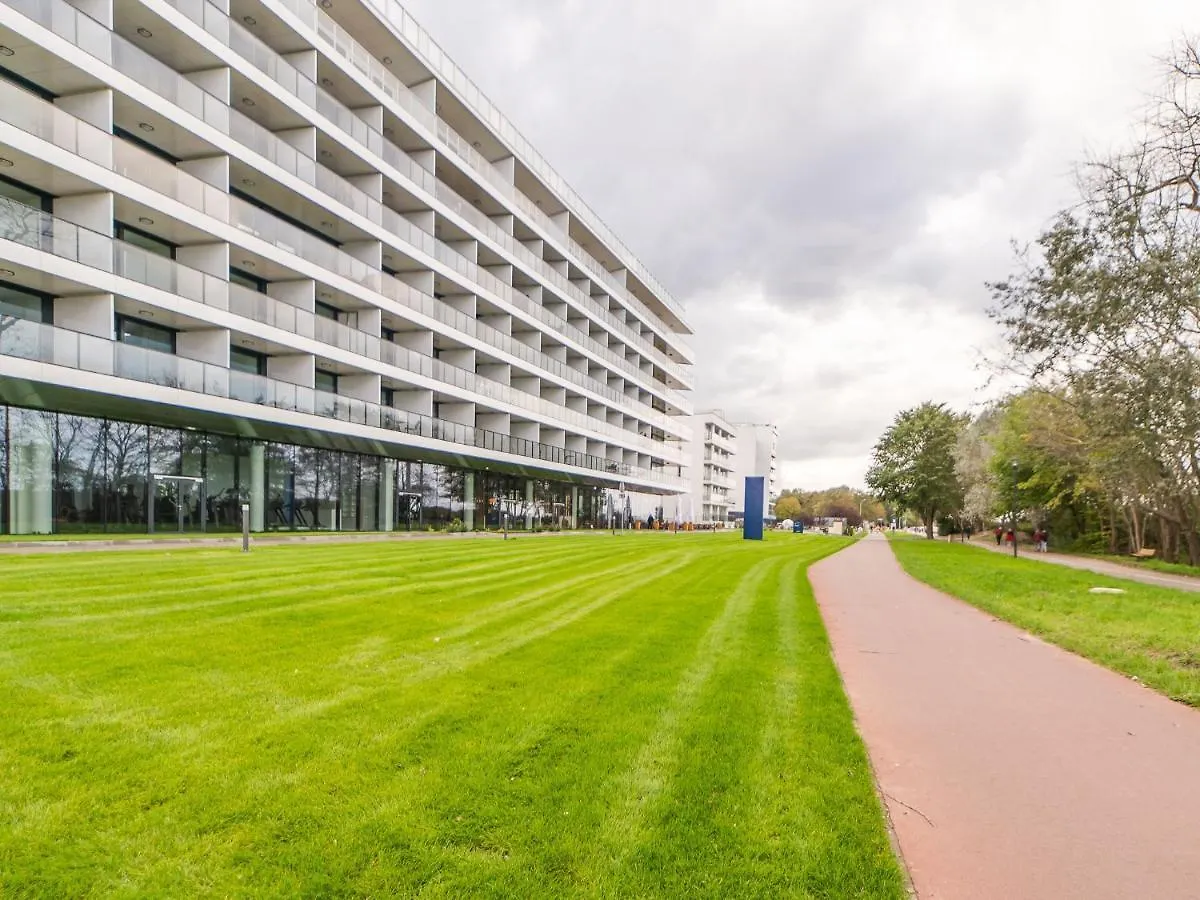 아파트 Seaside - Apartamenty Komfort, Widok Na Morze, Parking 코워브제크